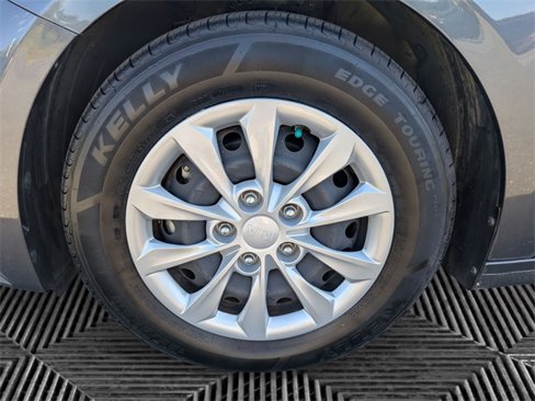 Used 2021 Kia Forte Sedan image 9