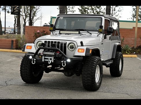 Used 2004 Jeep Wrangler 4WD image 4