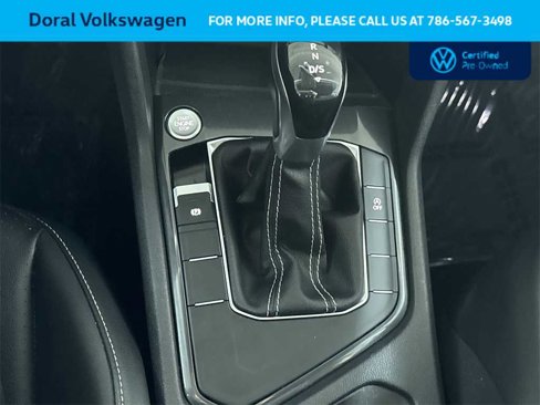 Used 2023 Volkswagen Tiguan SE image 21