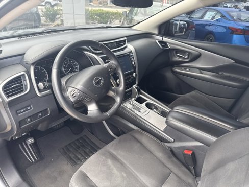 Used 2020 Nissan Murano SV image 12