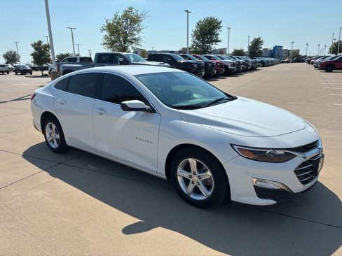 Used 2024 Chevrolet Malibu LS image 5