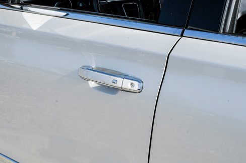 Used 2015 GMC Yukon XL Denali w/ Premium Package image 42