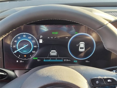 New 2025 Hyundai Elantra SEL image 22