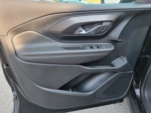 Certified 2023 GMC Terrain SLE image 16