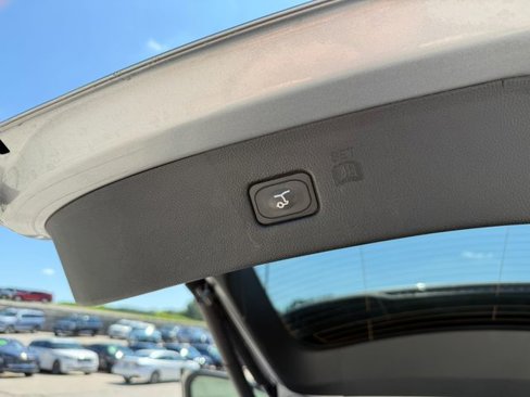 Used 2021 Ford Edge SEL w/ Convenience Package image 41