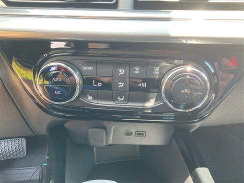 New 2025 Chevrolet Trax LT w/ Driver Confidence Package image 21
