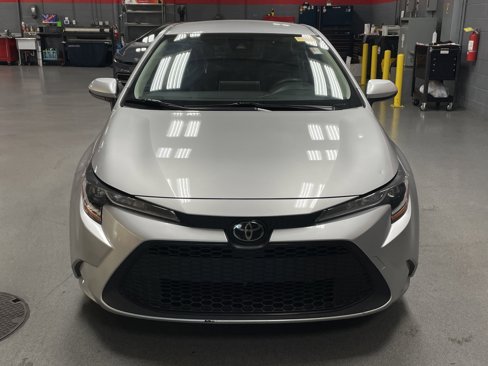 Used 2020 Toyota Corolla LE image 39