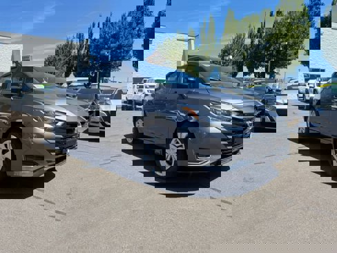 New 2025 Nissan Versa S w/ Trunk Package image 3