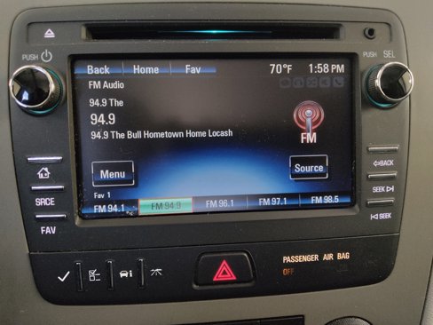 Used 2015 Chevrolet Traverse LS image 25