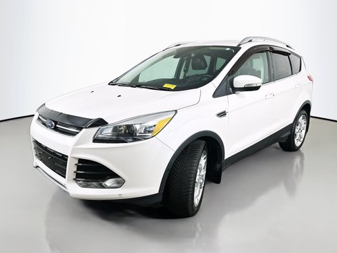 Used 2016 Ford Escape Titanium w/ Equipment Group 301A image 3