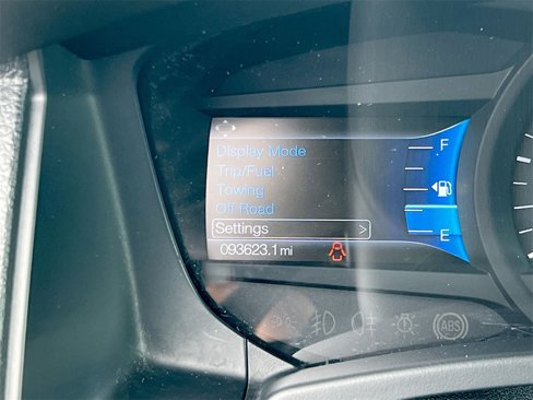 Used 2017 Ford Expedition Platinum image 12