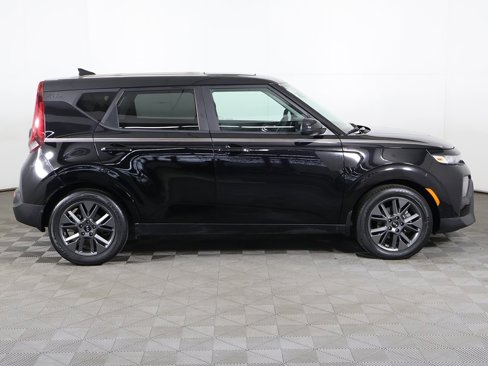 Used 2021 Kia Soul S image 18