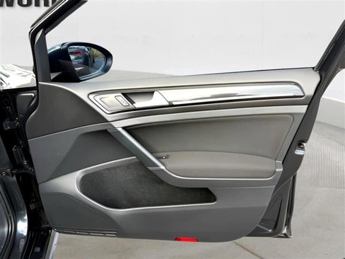 Used 2017 Volkswagen GTI S image 30