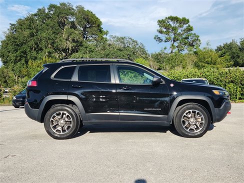 Certified 2020 Jeep Cherokee Trailhawk w/ Comfort/Convenience Group image 3