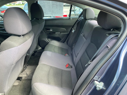 Used 2014 Chevrolet Cruze LT w/ Technology Package image 21