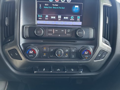 Used 2018 Chevrolet Silverado 1500 LT w/ LPO, Black Pack image 17