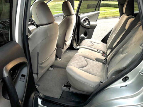 Used 2012 Toyota RAV4 4WD image 22