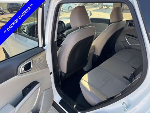 Used 2023 Kia Soul LX w/ Option Group 015 image 7