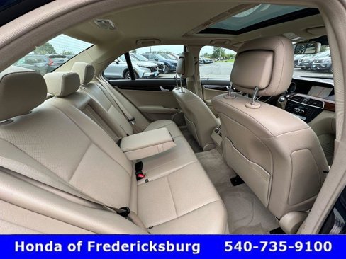 Used 2012 Mercedes-Benz C 300 Sport image 40