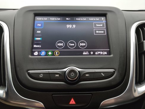 Used 2021 Chevrolet Equinox LT image 25
