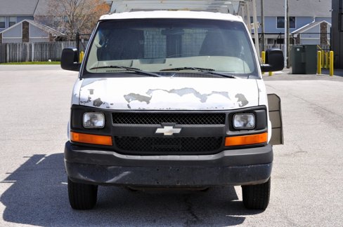 Used 2010 Chevrolet Express 2500 image 19