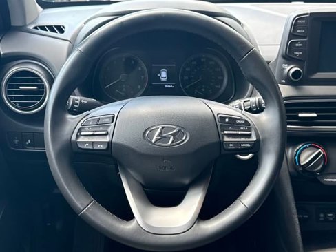 Used 2018 Hyundai Kona SEL image 14