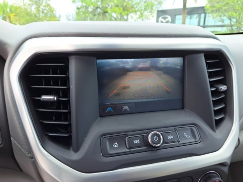 Used 2017 GMC Acadia SLE w/ Driver Alert Package I image 16