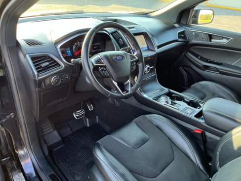 Used 2020 Ford Edge ST w/ Equipment Group 401A image 11