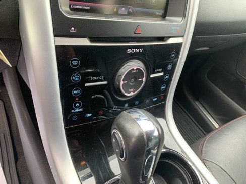 Used 2014 Ford Edge Limited image 27