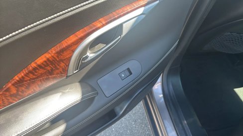 Used 2011 Buick LaCrosse CXL w/ Entertainment Package image 15