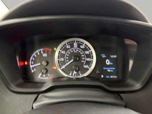 Used 2021 Toyota Corolla LE image 29