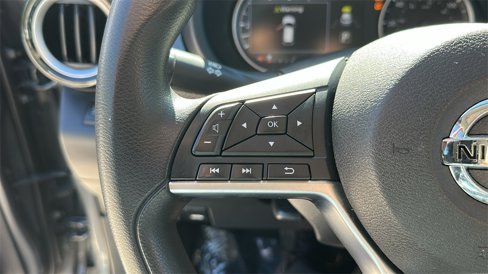 Used 2019 Nissan Kicks SV image 17