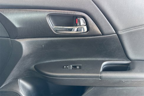 Used 2014 Honda Accord EX-L image 24