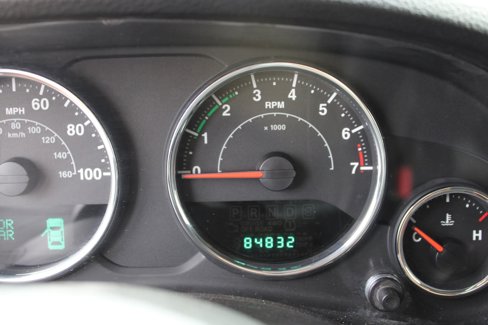 Used 2013 Jeep Wrangler Unlimited Sport w/ Connectivity Group image 16