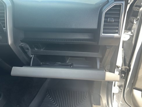 Used 2016 Ford F150 XLT image 35