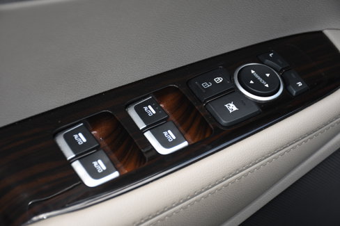 Used 2020 Kia Sorento S image 10