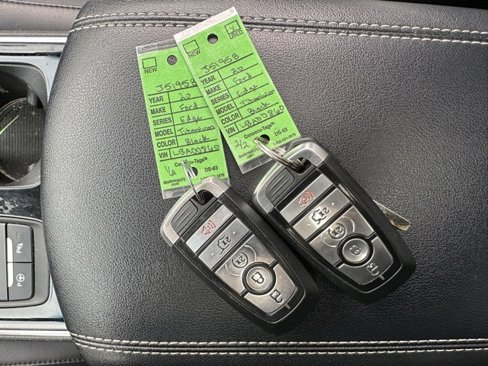 Used 2020 Ford Edge Titanium w/ Equipment Group 301A image 10