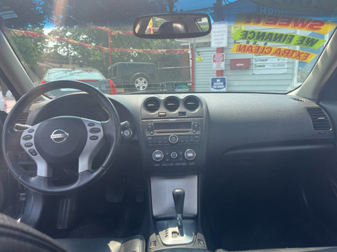 Used 2009 Nissan Altima 2.5 SL w/ Connection Pkg image 14