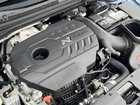 Used 2020 Hyundai Veloster N image 31