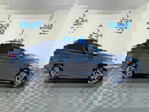 Used 2020 Ford Fusion SE image 5