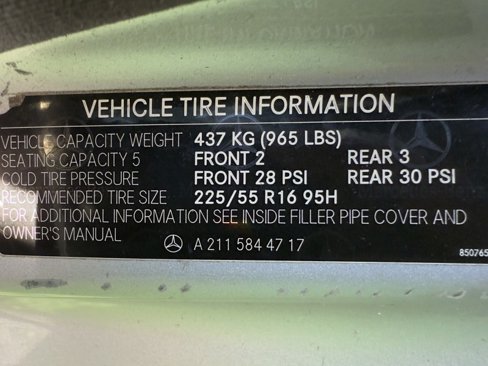 Used 2004 Mercedes-Benz E 320 Sedan image 31