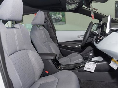 New 2025 Toyota Corolla SE image 23