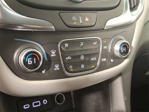 Used 2023 Chevrolet Equinox LT w/ Driver Convenience Package image 18