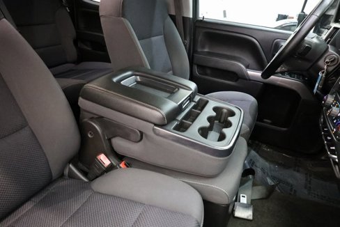 Used 2018 Chevrolet Silverado 3500 LT w/ LT Convenience Package image 11