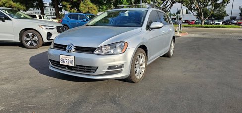 Used 2016 Volkswagen Golf SE image 1