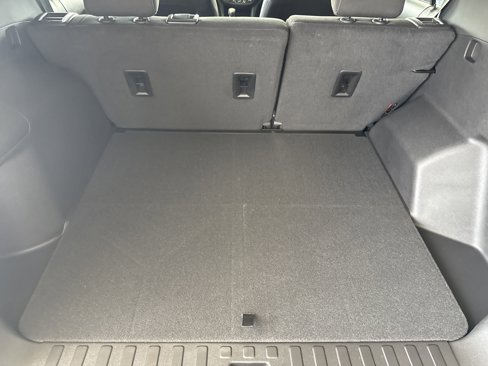 Used 2023 Chevrolet Equinox LT image 10
