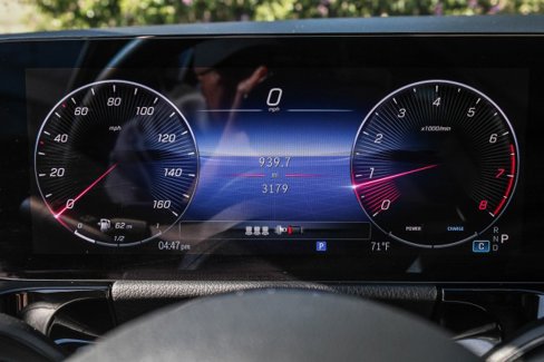 Certified 2025 Mercedes-Benz GLA 250 4MATIC image 24