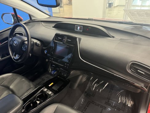 Used 2019 Toyota Prius image 16