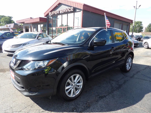 Used 2017 Nissan Rogue Sport S w/ S Appearance Package image 1