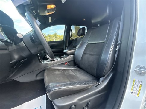 Used 2019 Jeep Grand Cherokee Altitude image 13